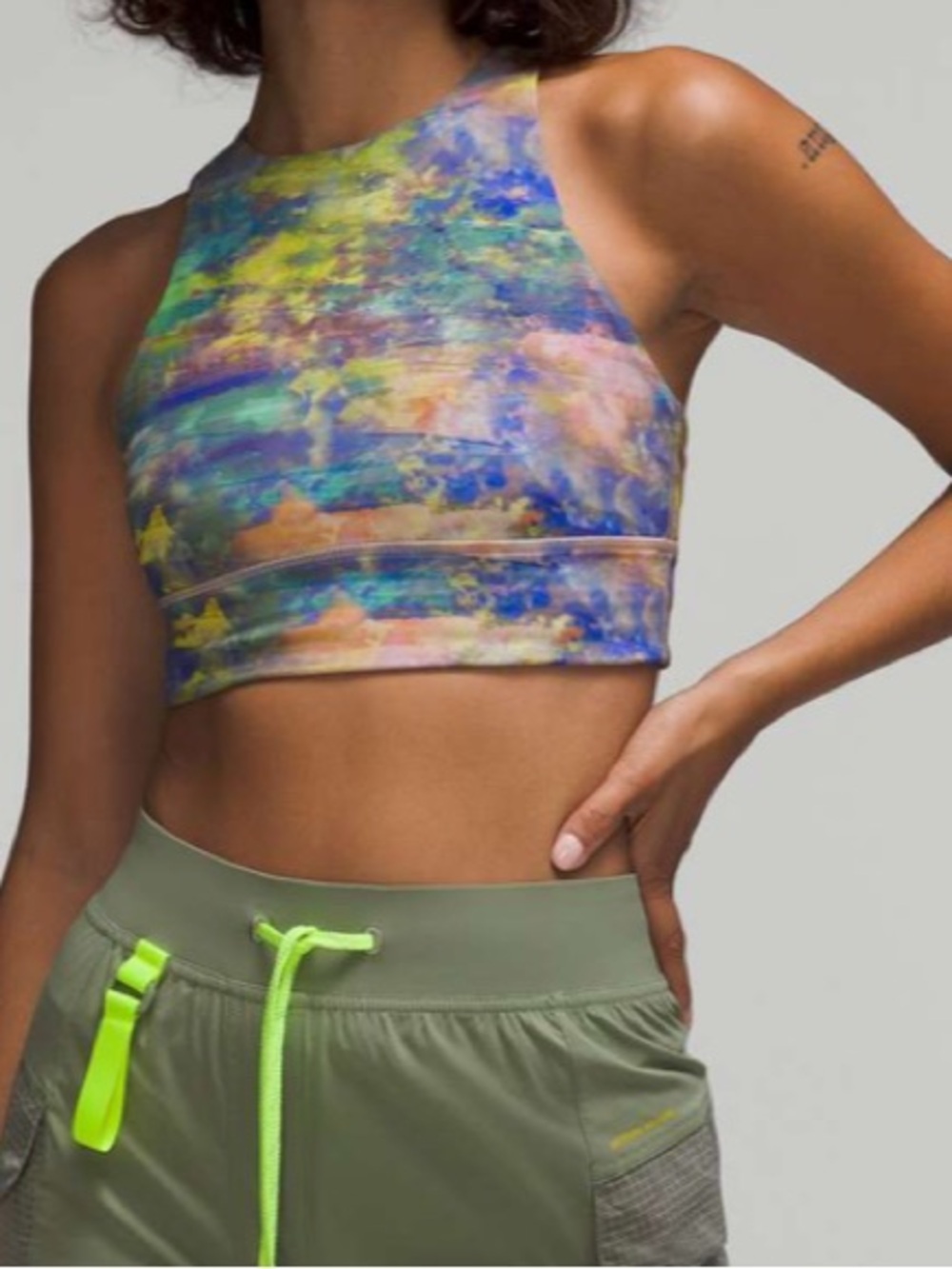 Lululemon Energy High-Neck Longline Tough Bra *Medium Support, B–D cups/ size 6